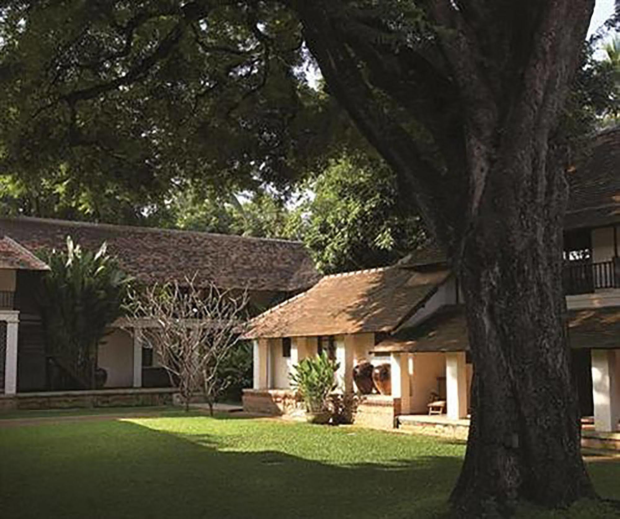 Tamarind Village Чиангмай Екстериор снимка